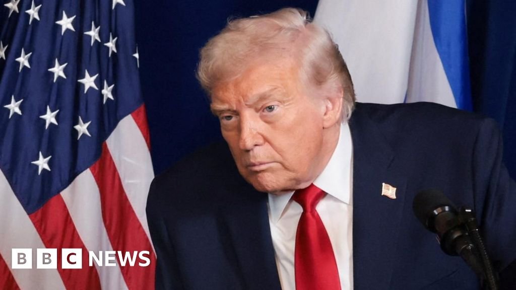 Trump Claims US Targeted ‘Major Facility’ Tied to Suspected Venezuelan Drug Boats