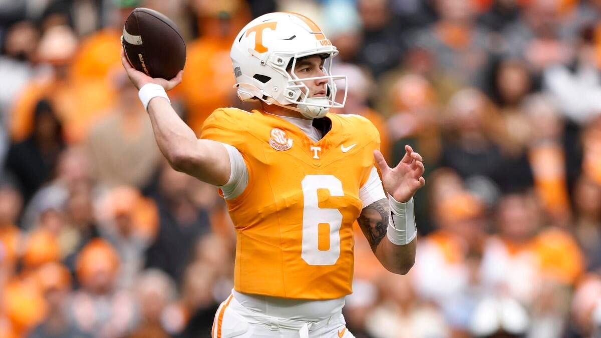 Where to Watch Tennessee vs. Illinois: Music City Bowl Stream, TV Channel, and Kickoff Time
