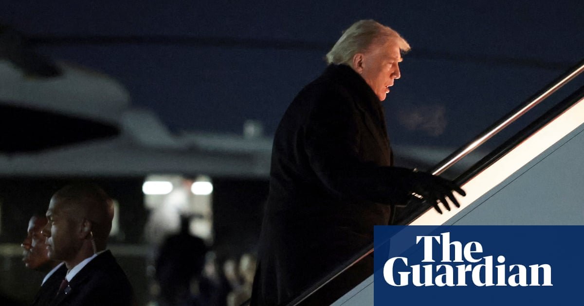 Trump’s Air Force One Returns to Washington Due to Minor Electrical Issue