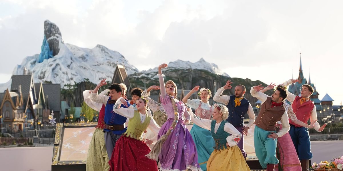 Disney Launches World of Frozen at Paris Park in €2 Billion Expansion