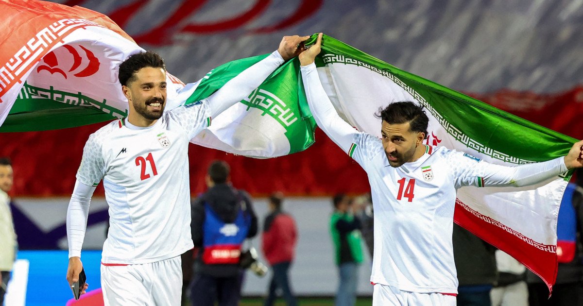 Iran “barred from participating” in the World Cup, says sports minister.