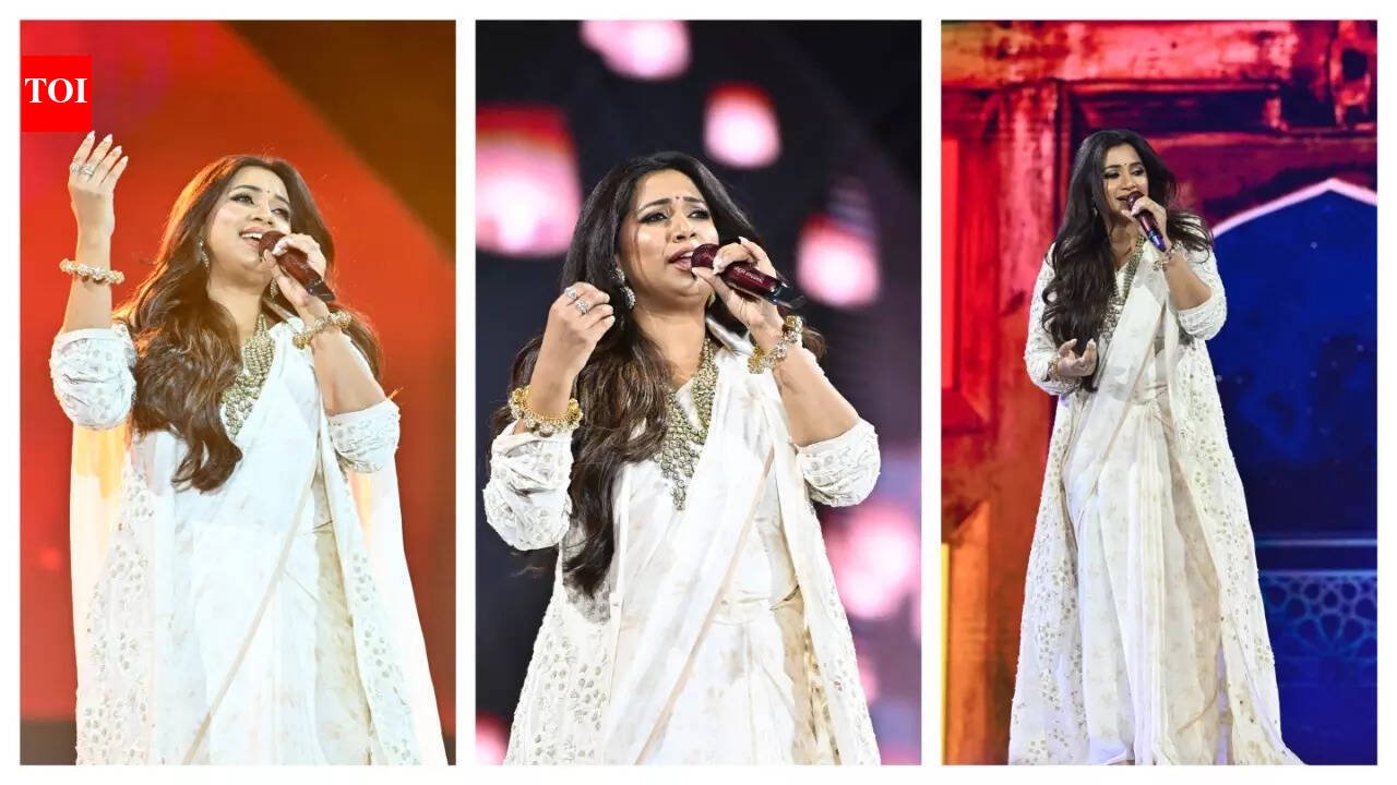 Shreya Ghoshal Pays Tribute to Lata Didi, Touches Hearts in Mumbai | Hindi Movie News