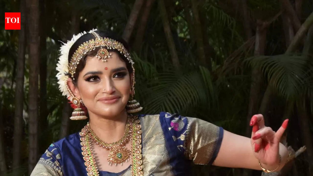 Sohini Roychowdhury Brings ‘Feel’ to Europe with Bharatanatyam | Bengali Movie News