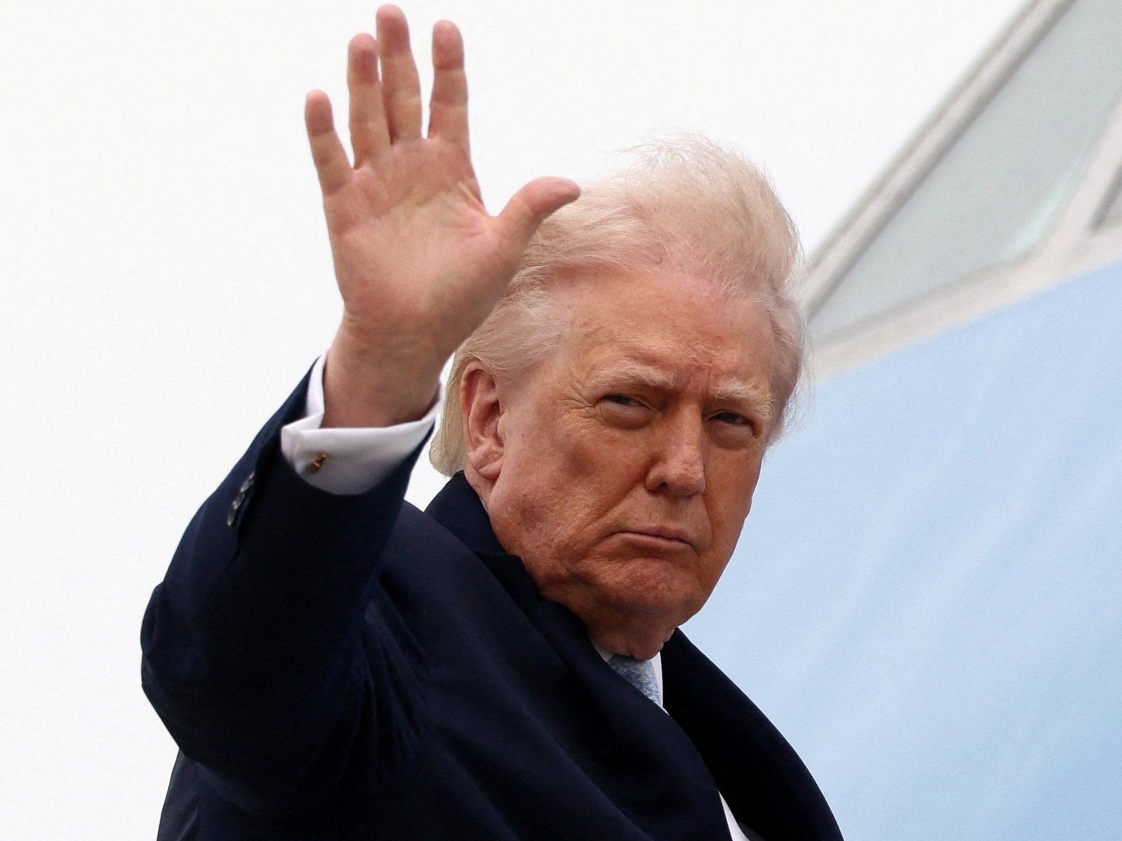 Trump Delays Military Strikes on Iranian Power Plants by Five Days | US-Israel Conflict with Iran News