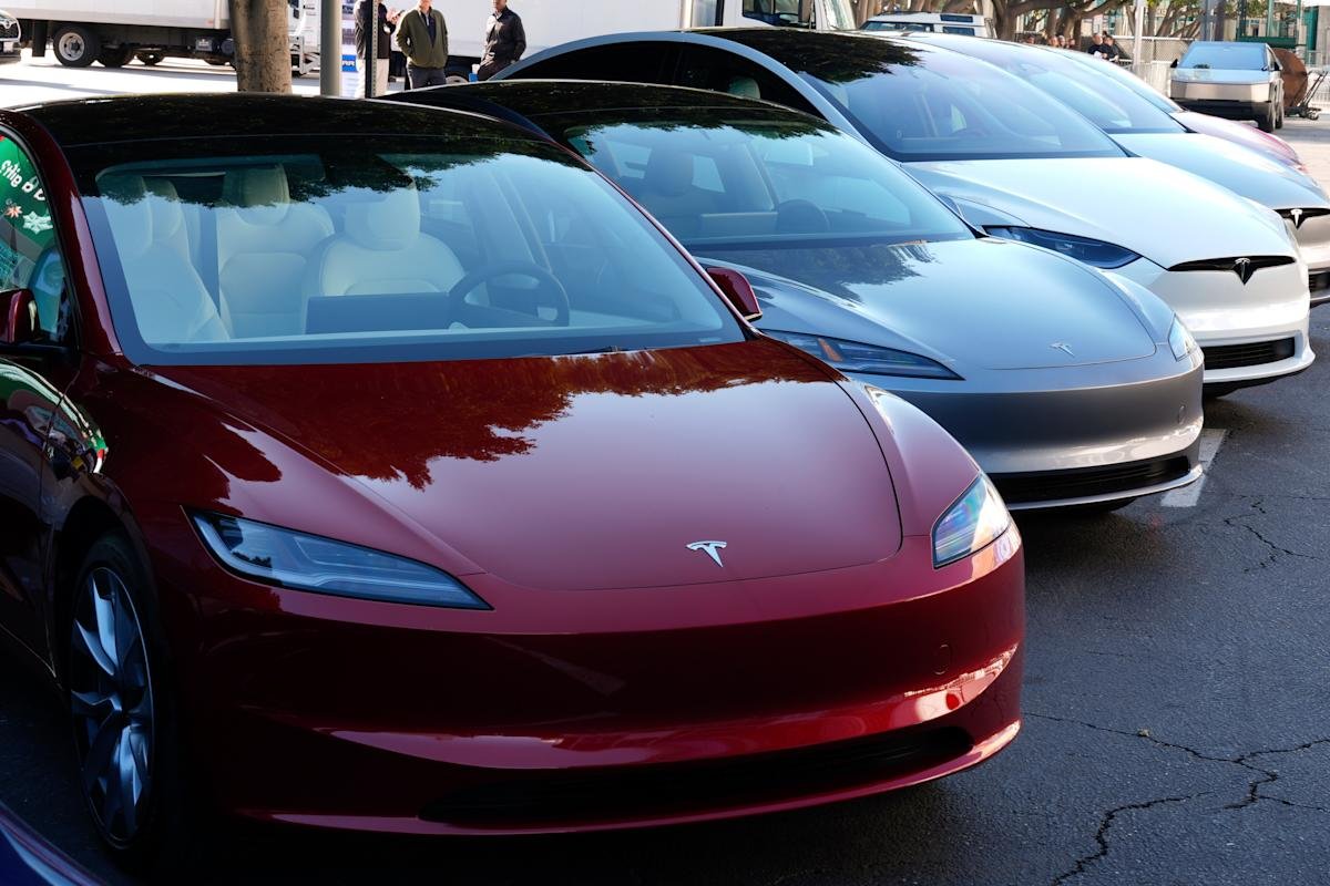 Why Pre-Owned EVs Could Be the Solution for Americans Seeking Affordable Cars