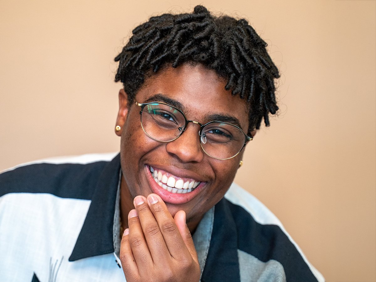 Lumiere Rostick ’20 Delivers ‘Crime & Parody’ at RiverRun: A Dive into Satire and Free Speech | Today at Elon