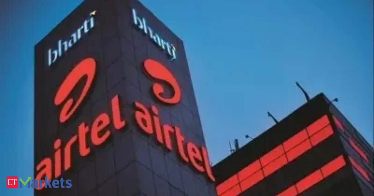 Market Capitalization of 6 of the Top 10 Most Valued Firms Falls by Nearly ?65,000 Crore; Bharti Airtel Leads Decline