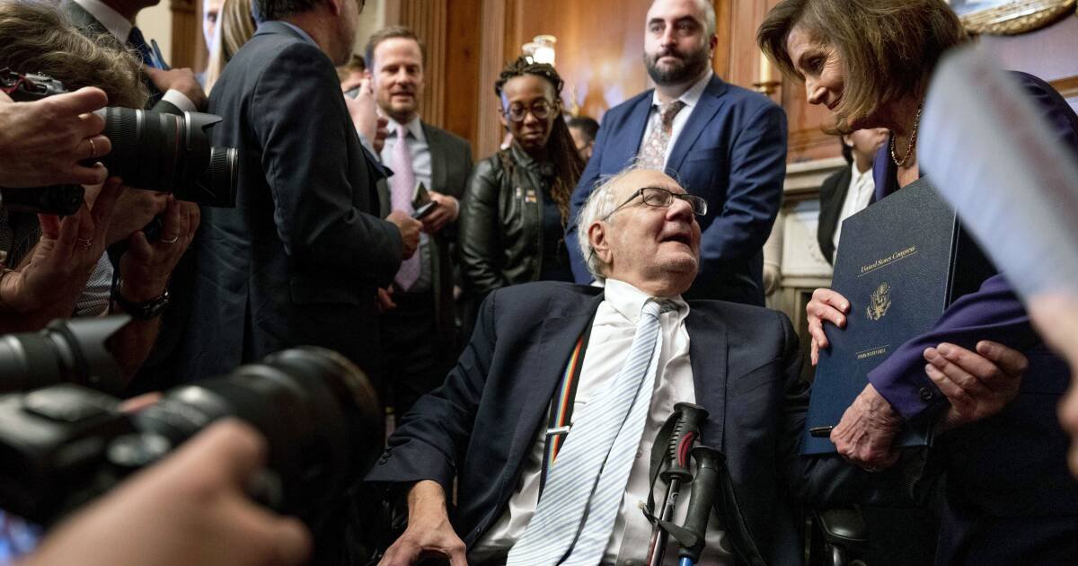 Barney Frank, Now in Hospice Care, Cautions Democrats Against ‘Litmus Tests’ in Recent Interview