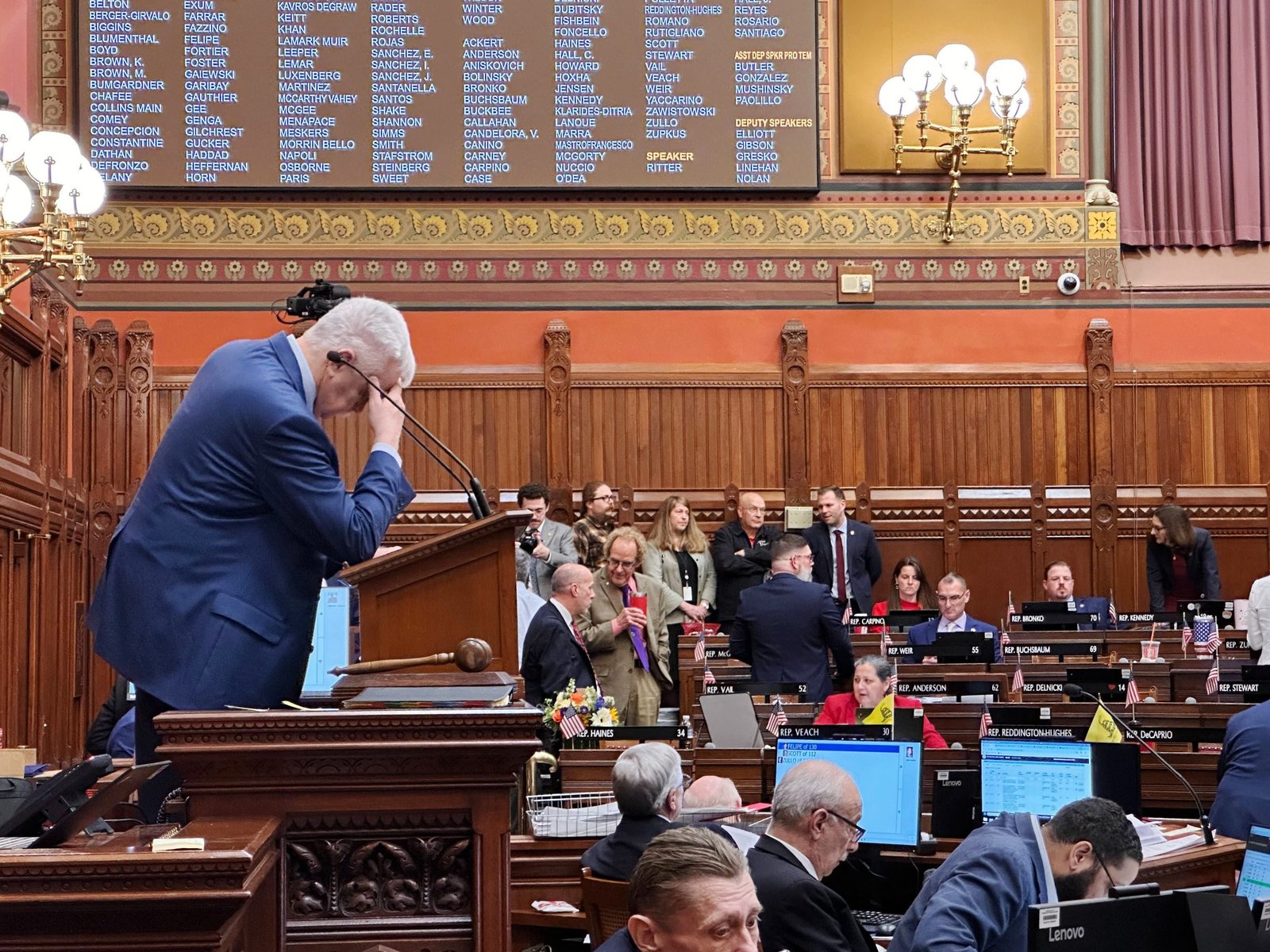 Evictions, AI Innovations, and Public Transportation Legislation: Connecticut Political Updates