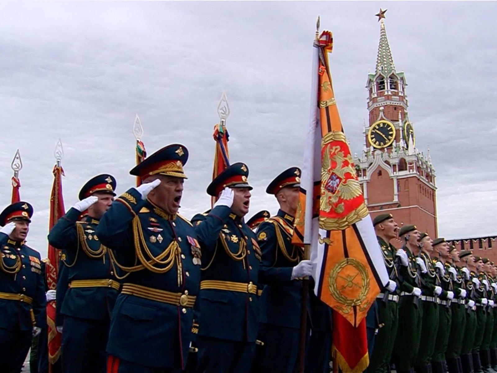 Russia Holds Reduced Victory Day Parade | World Wars Update