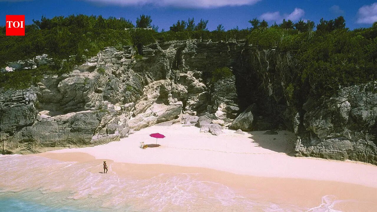 The Deep Earth Enigma Lurking Beneath Bermuda’s Pink Sands