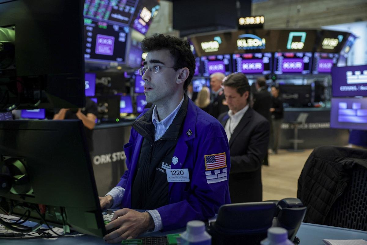The Long Bond Returns to Wall Street’s Danger Zone