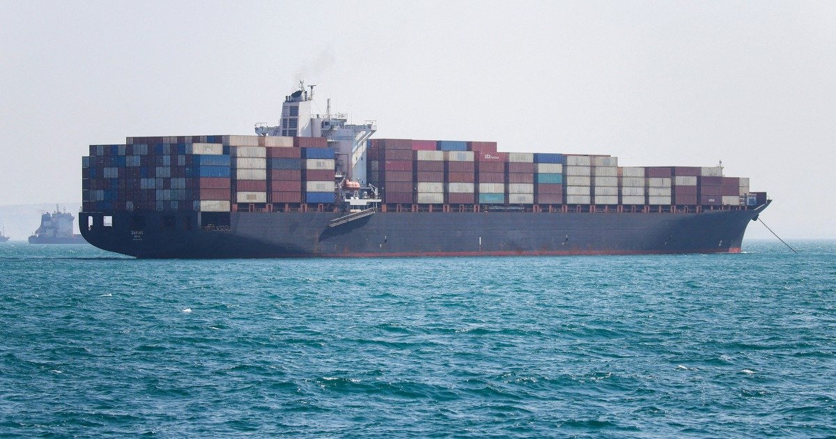 U.S. and Iran Exchange Fire and Threats as Trump’s Hormuz Initiative Strains Ceasefire
