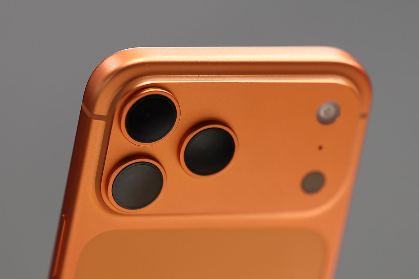 Why the iPhone 18 Price Report Is Promising for Apple Customers