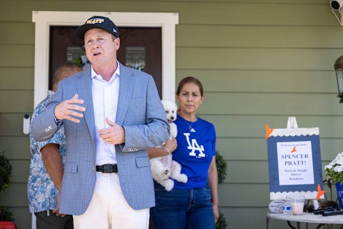 California Governor and LA Mayor Races Head to Primary Election Without Clear Front-Runners